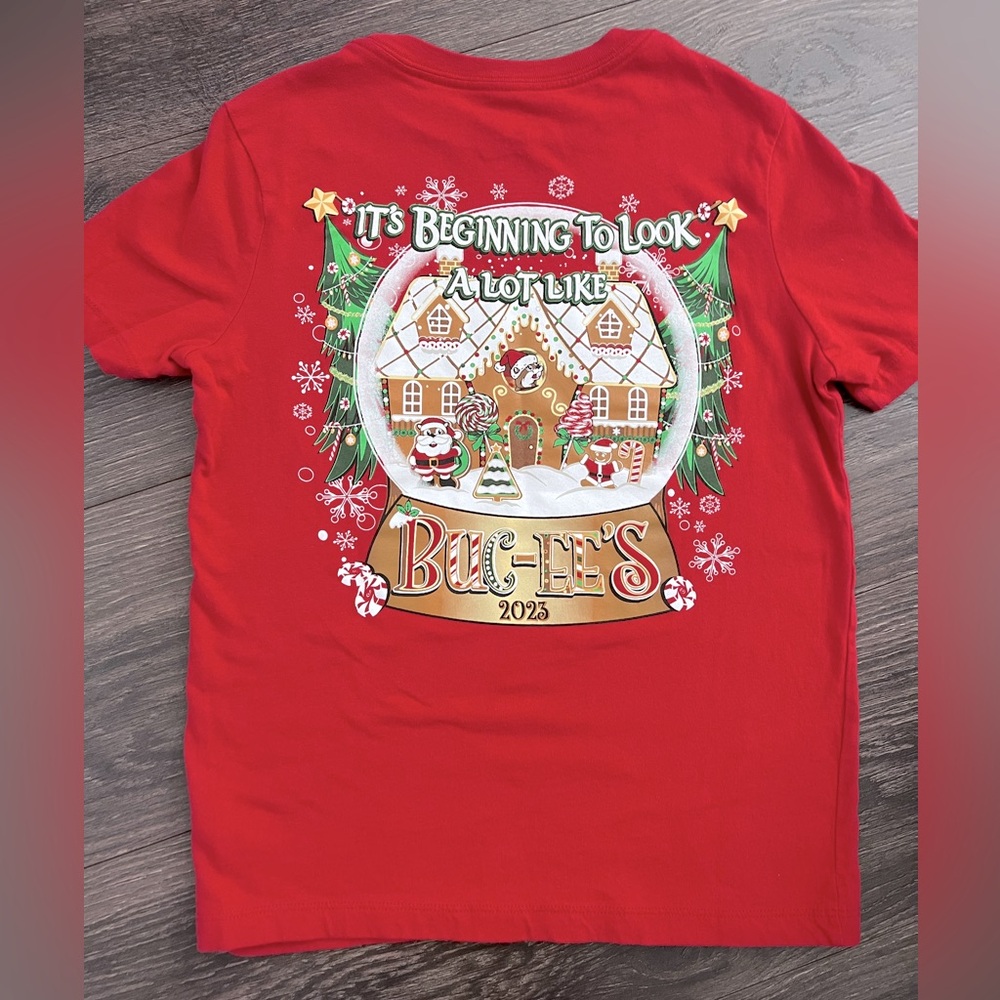 BUCEES Christmas Snowglobe Tee 2023